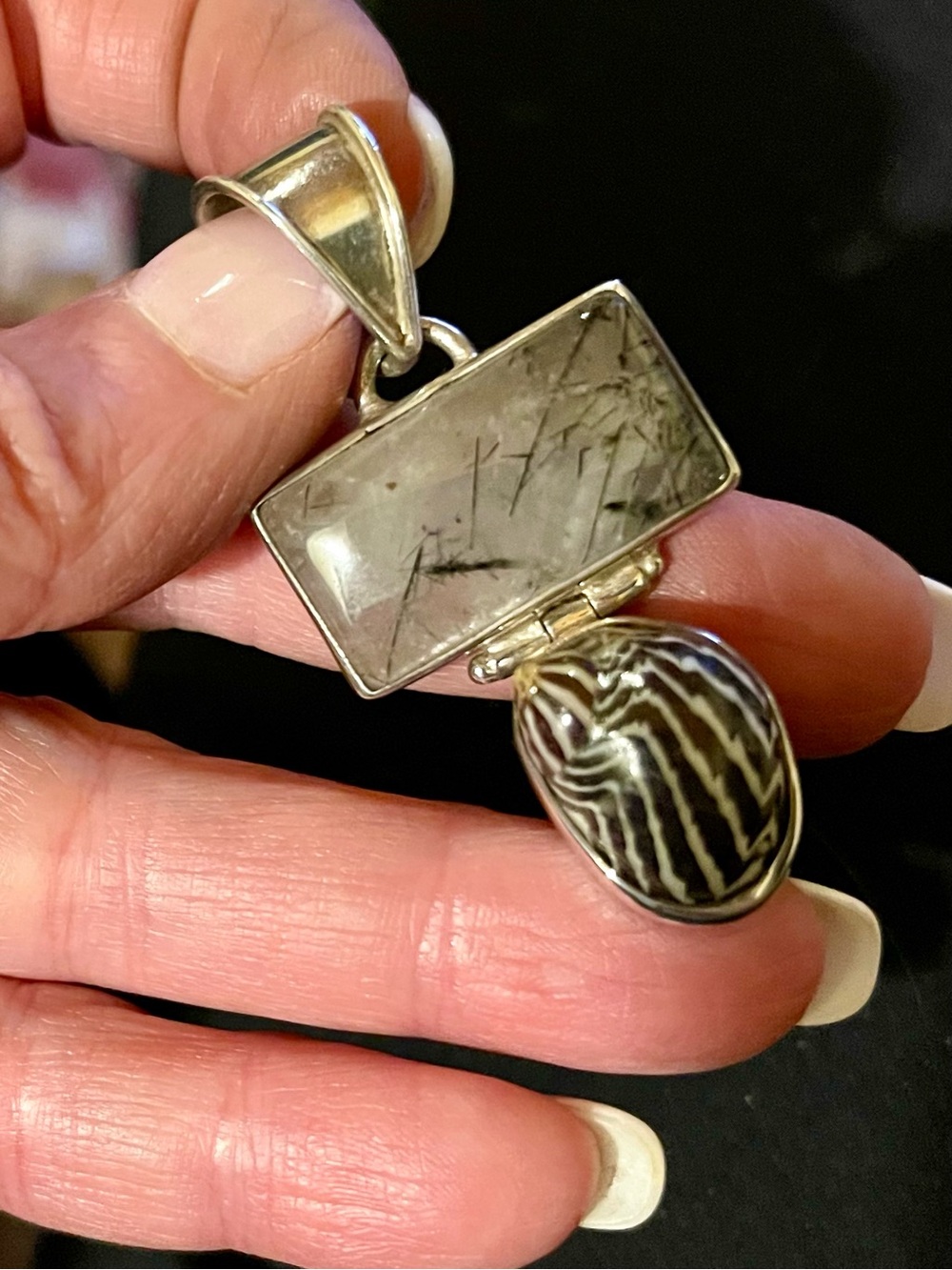 Sterling Silver Black & White Stone Drop Pendant - Unbranded